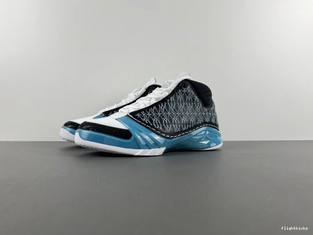 23 UNC Jordan 318376-041 0802